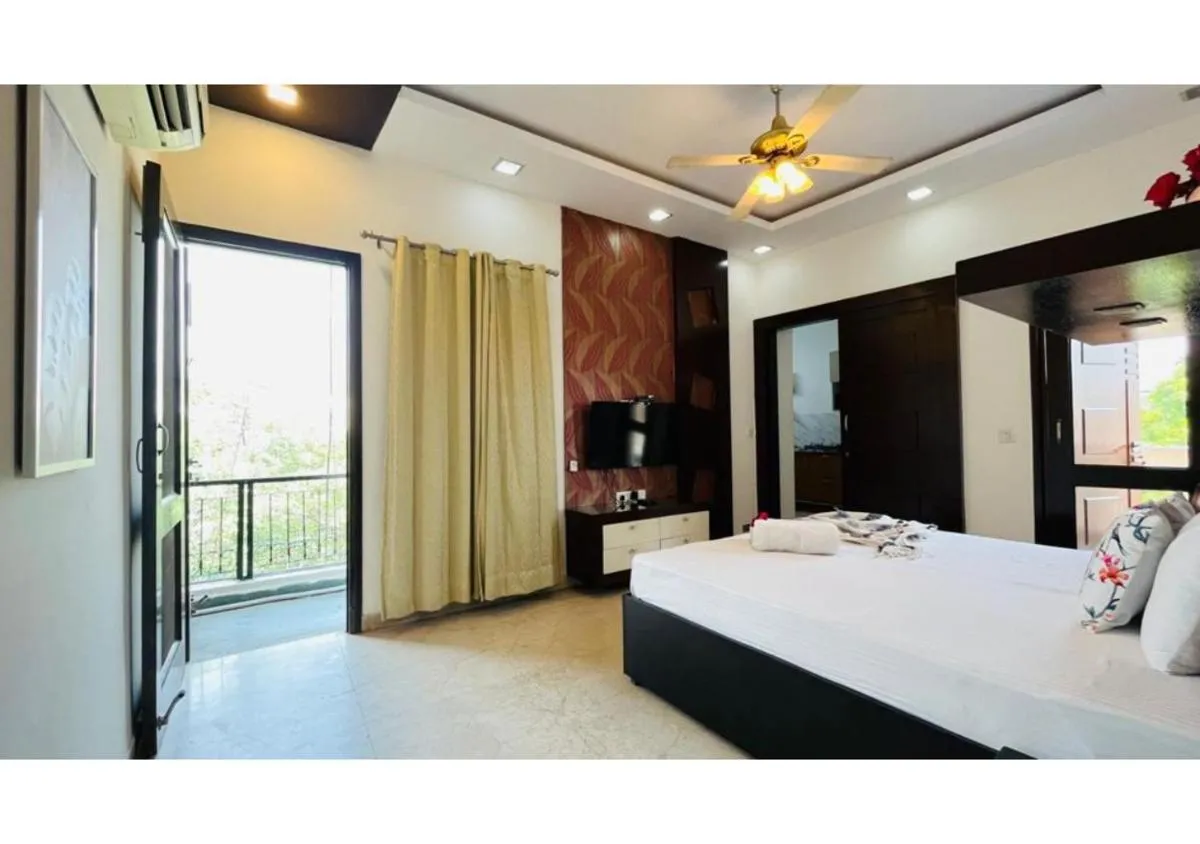 Image 1 of BluO Studio – M Block Mkt Greater Kailash