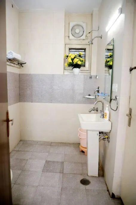 Image 6 of Divine India Service Apartment 3Bhk 1B Saket