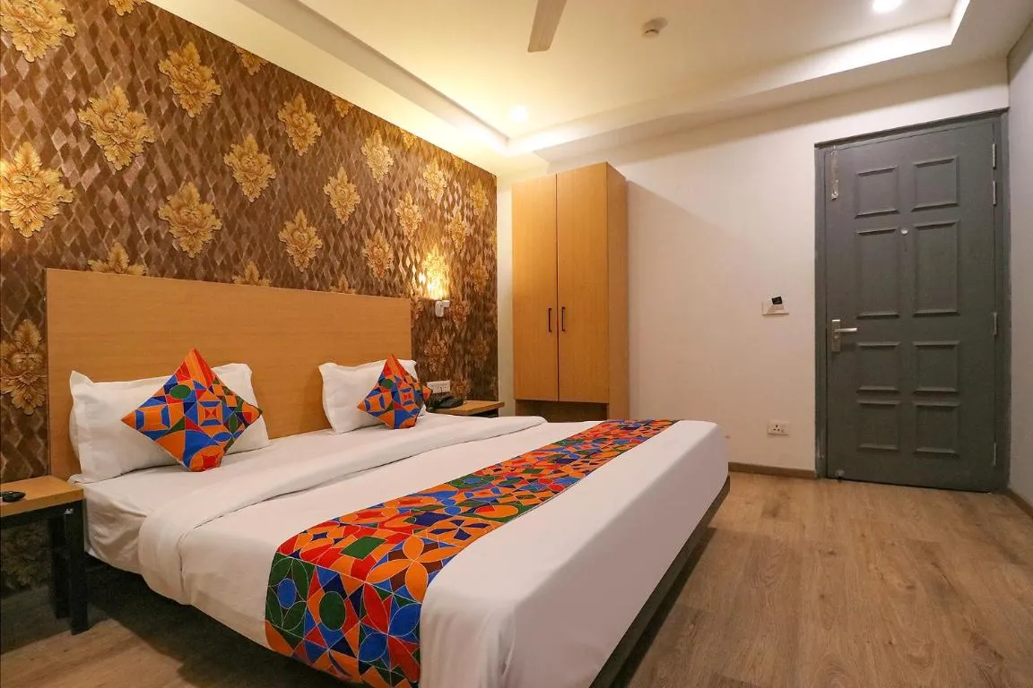 Image of FabExpress La Serene Gagan Vihar