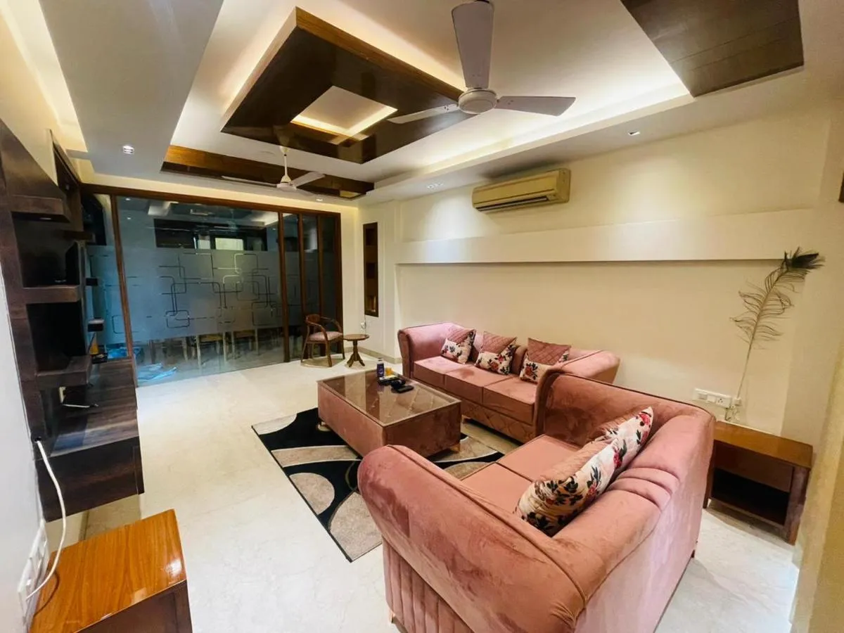 Image 5 of Fortune Home Service Apartment 4Bhk D-163 Saket