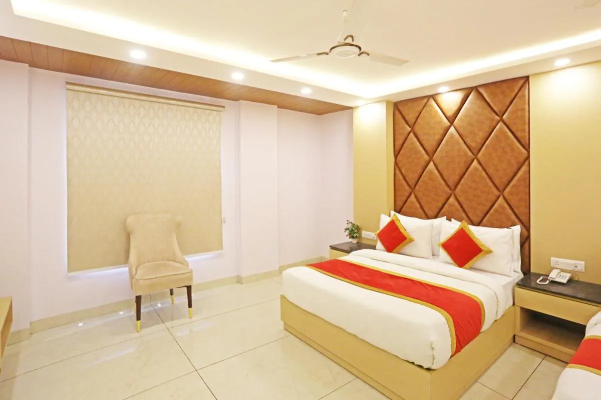 Image 1 of Frankstay By Hotel Mayfair Residency
