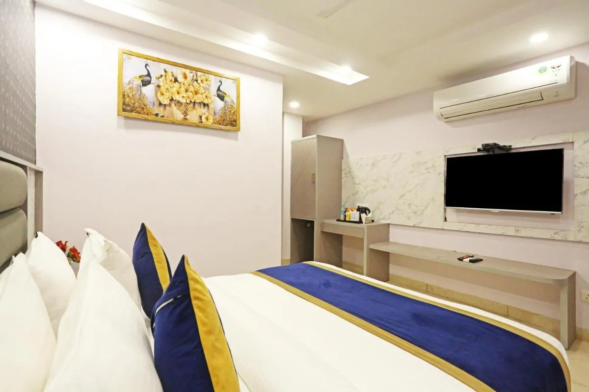 Image 3 of Frankstay By Hotel Mayfair Residency