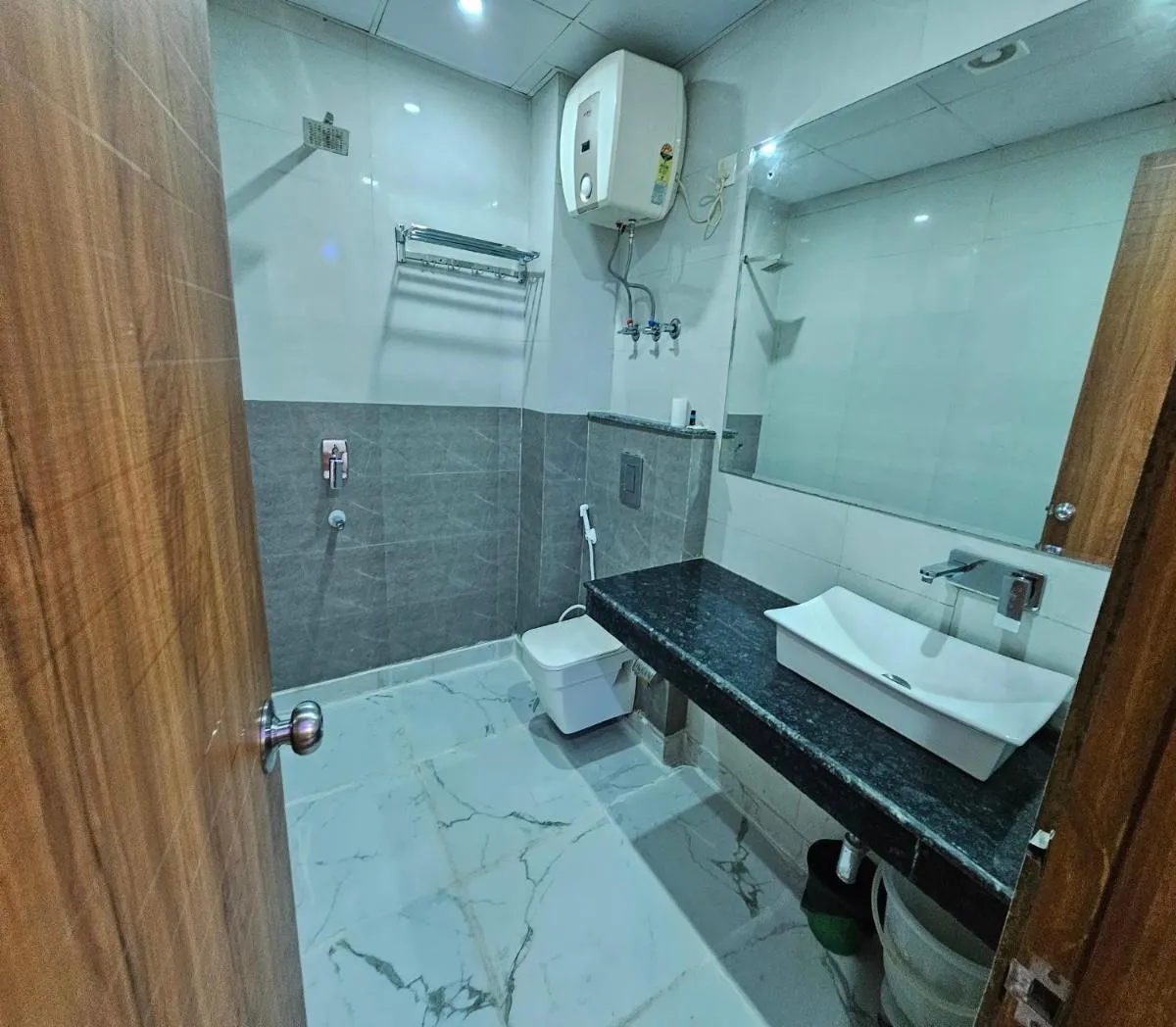 Image 2 of Hotel AELA Suites “BY LA CASA” near Delhi airport