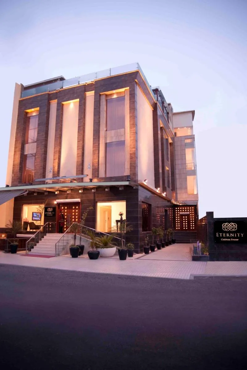 Image 5 of Hotel Eternity