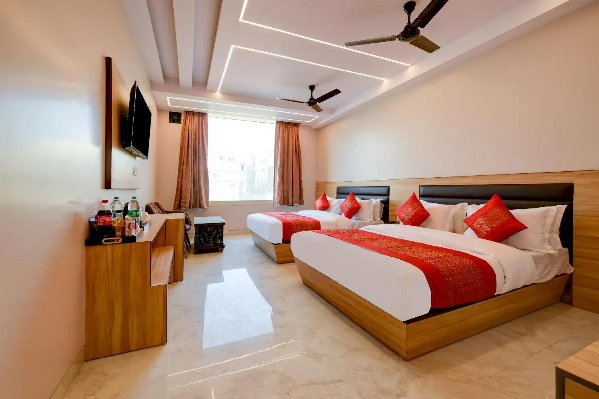 Image 2 of Hotel Express 66 – New Delhi Railway Station