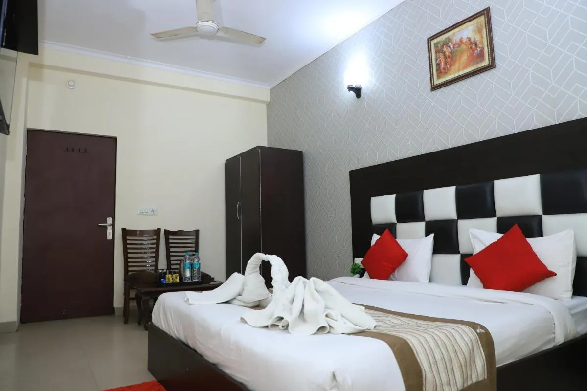 Image 4 of Hotel Global Inn By Quality Inn
