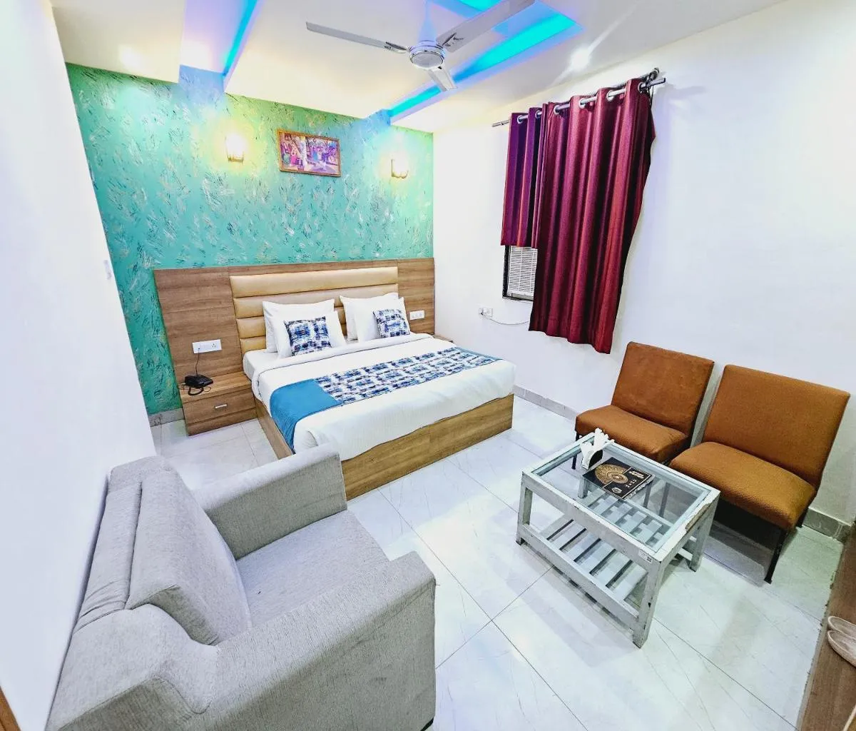 Image 1 of Hotel TEO GRAND Near Delhi Airport