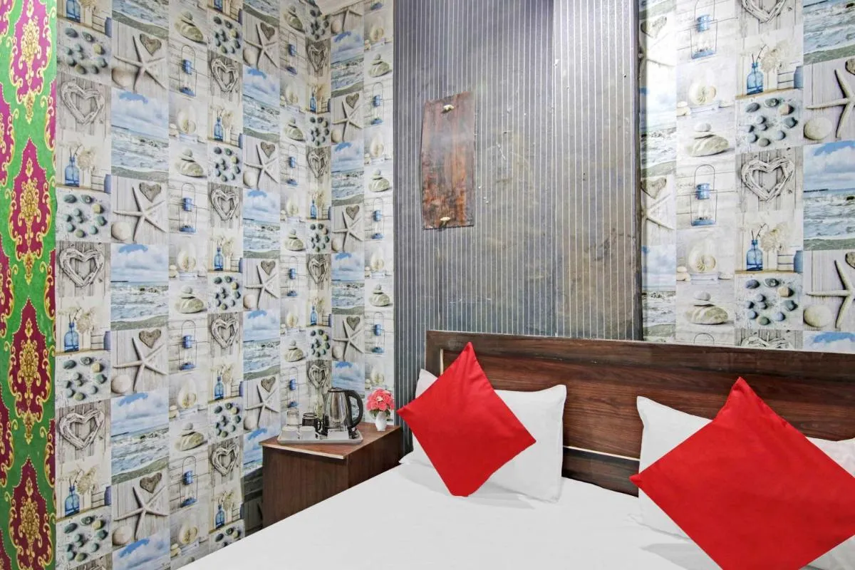 Image 1 of OYO Hotel Dream Town 2