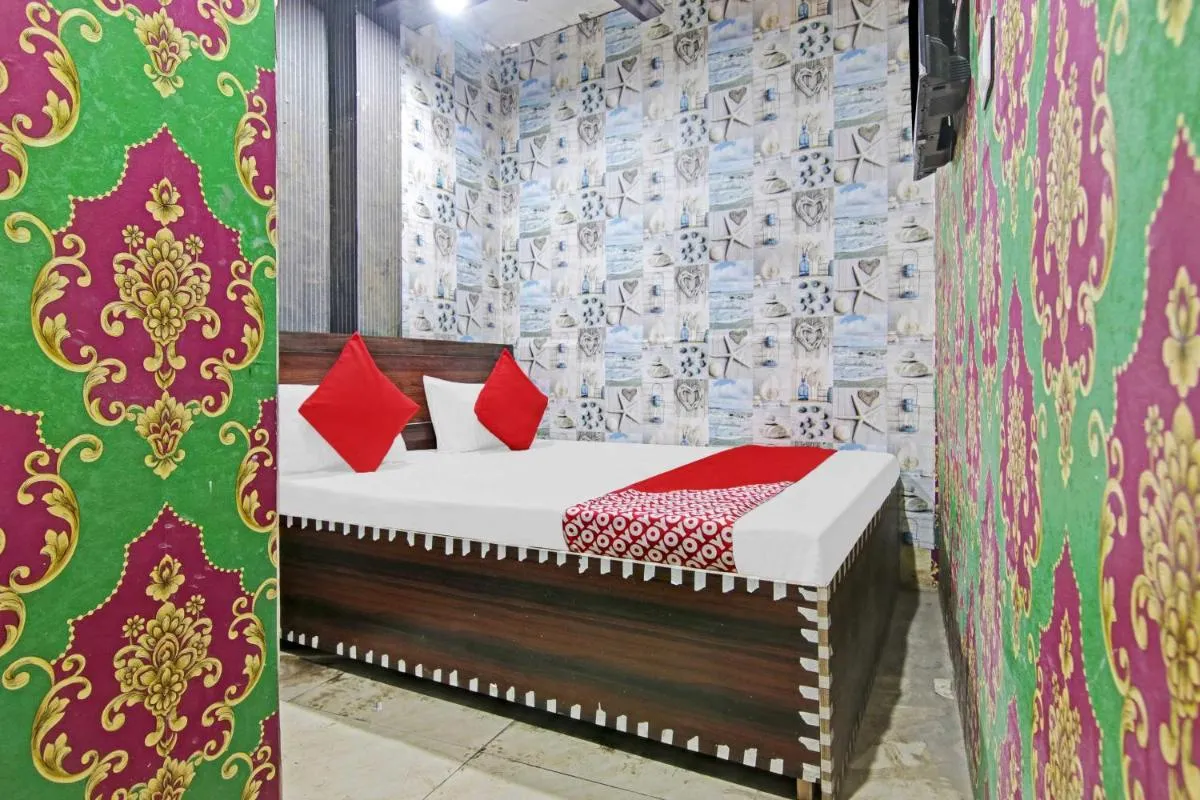 Image 6 of OYO Hotel Dream Town 2