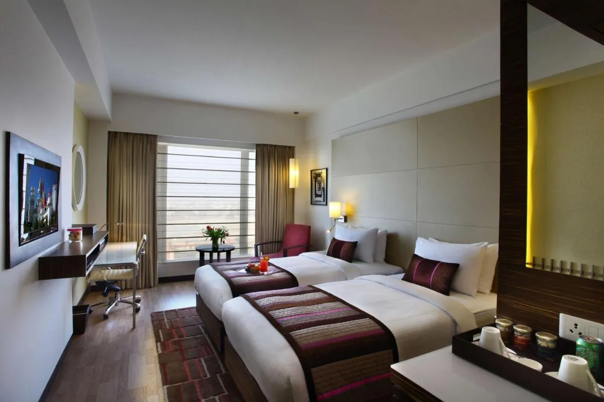 Image 1 of Park Plaza Shahdara