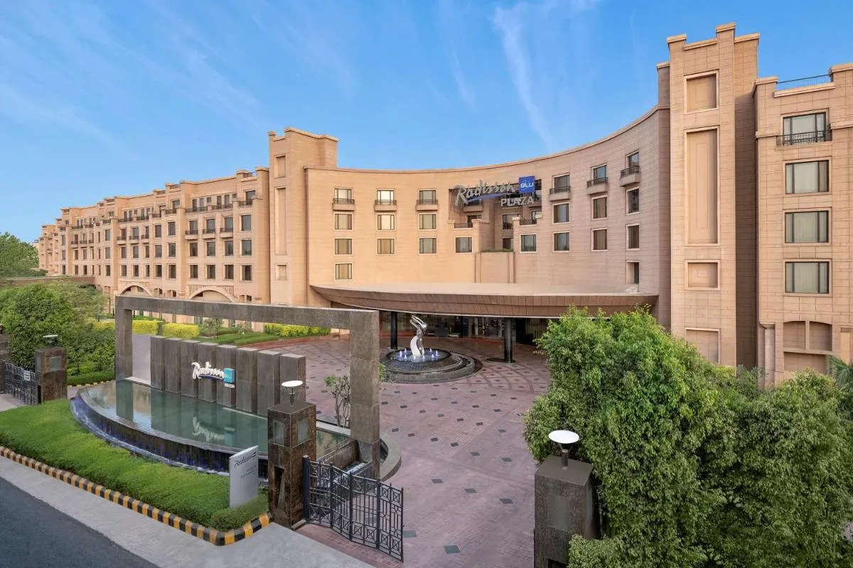 Image 3 of Radisson Blu Plaza Delhi Airport