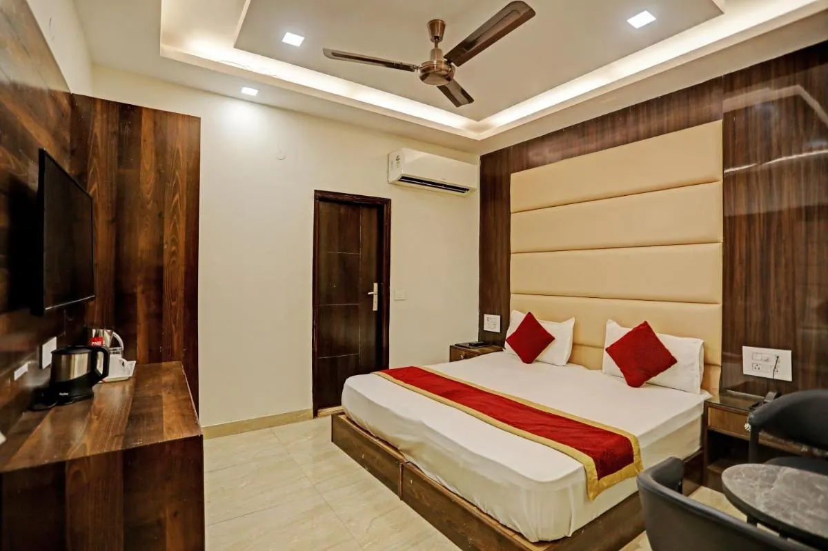 Image 6 of Staybook Hotel Atlanta New Delhi Train Station