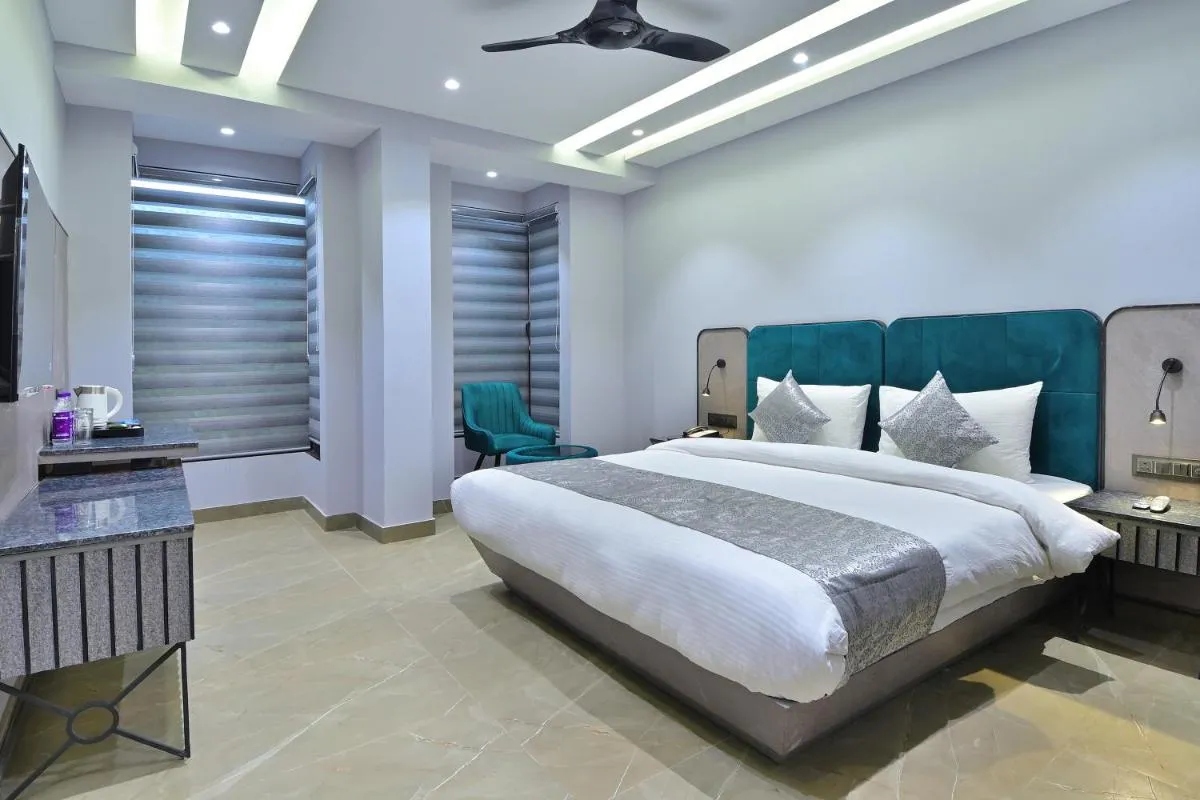 Image 6 of The Uptown – Luxurious Suites