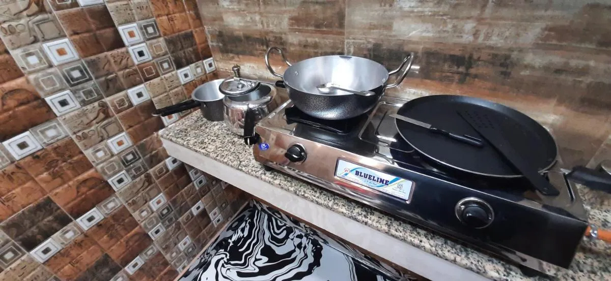 Image 3 of Aggarwal home stay in independent flat with private kitchen washroom fridge Android TV wi fi and all cooking utensils for self cooking