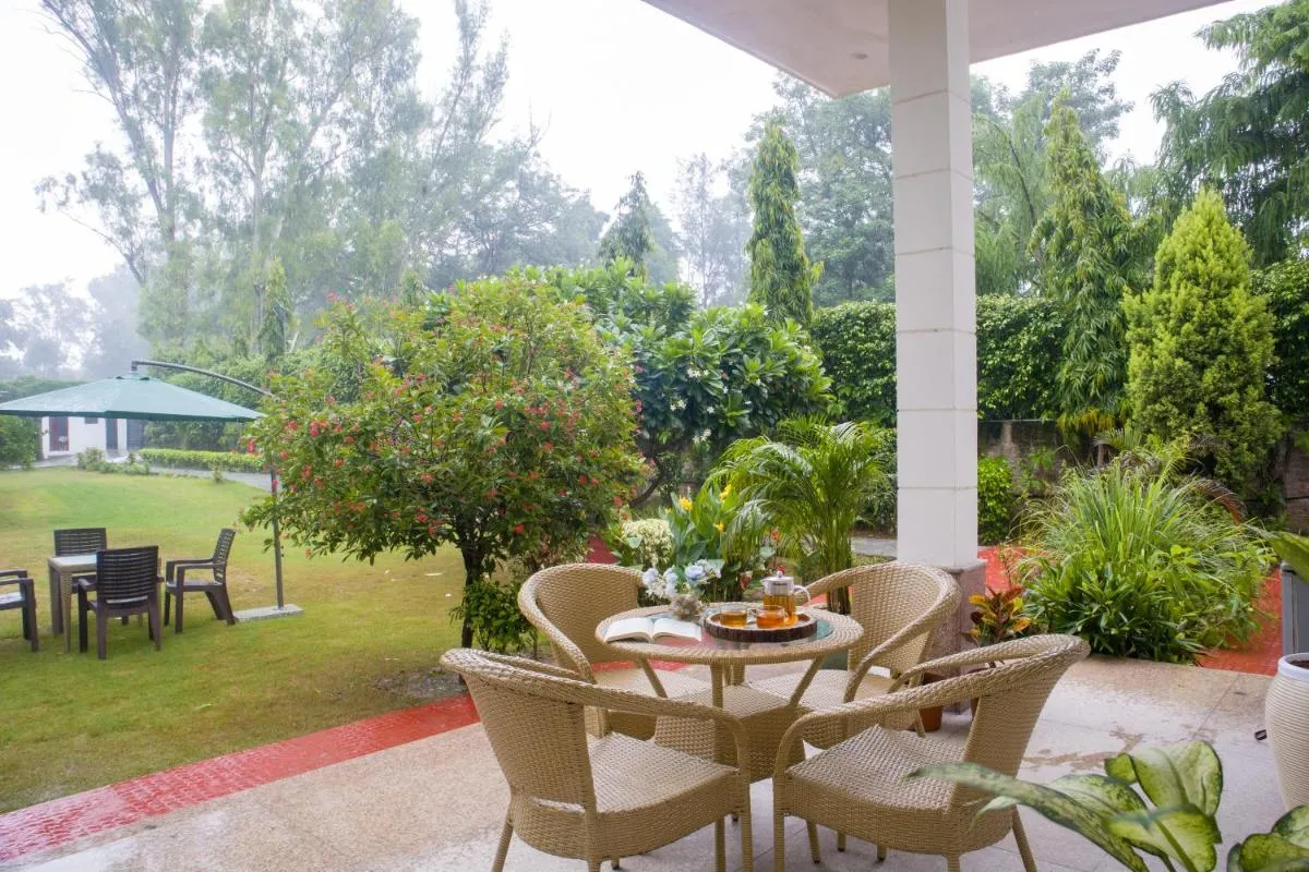 Image 4 of Alaya Stays 3 BHK Pet friendly with Pvt Pool – Daffodil