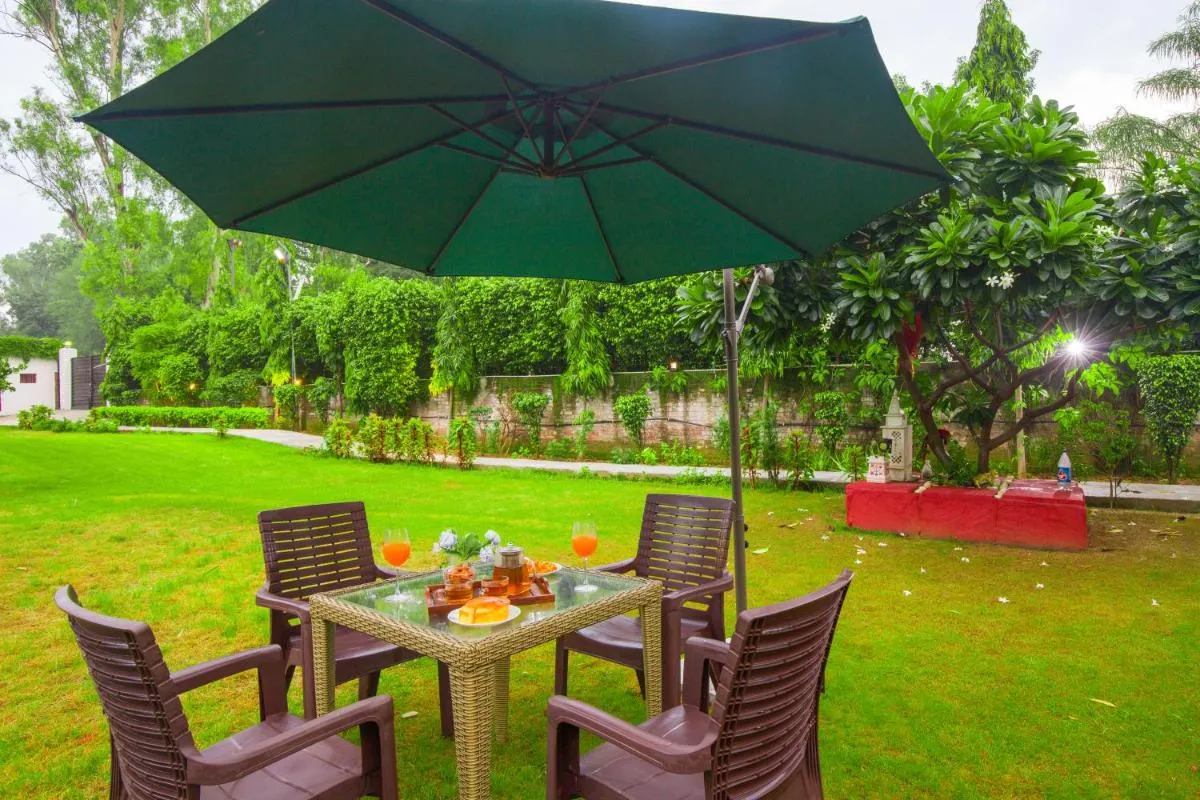 Image 2 of Alaya Stays 3 BHK Pet friendly with Pvt Pool – Daffodil