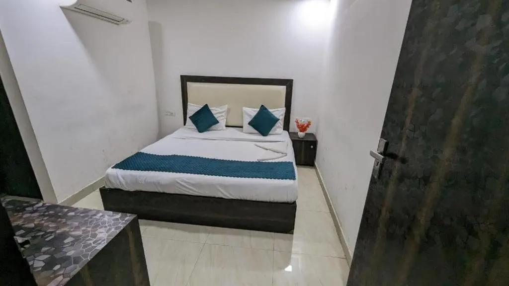 Image of Anand Mukesh Residency