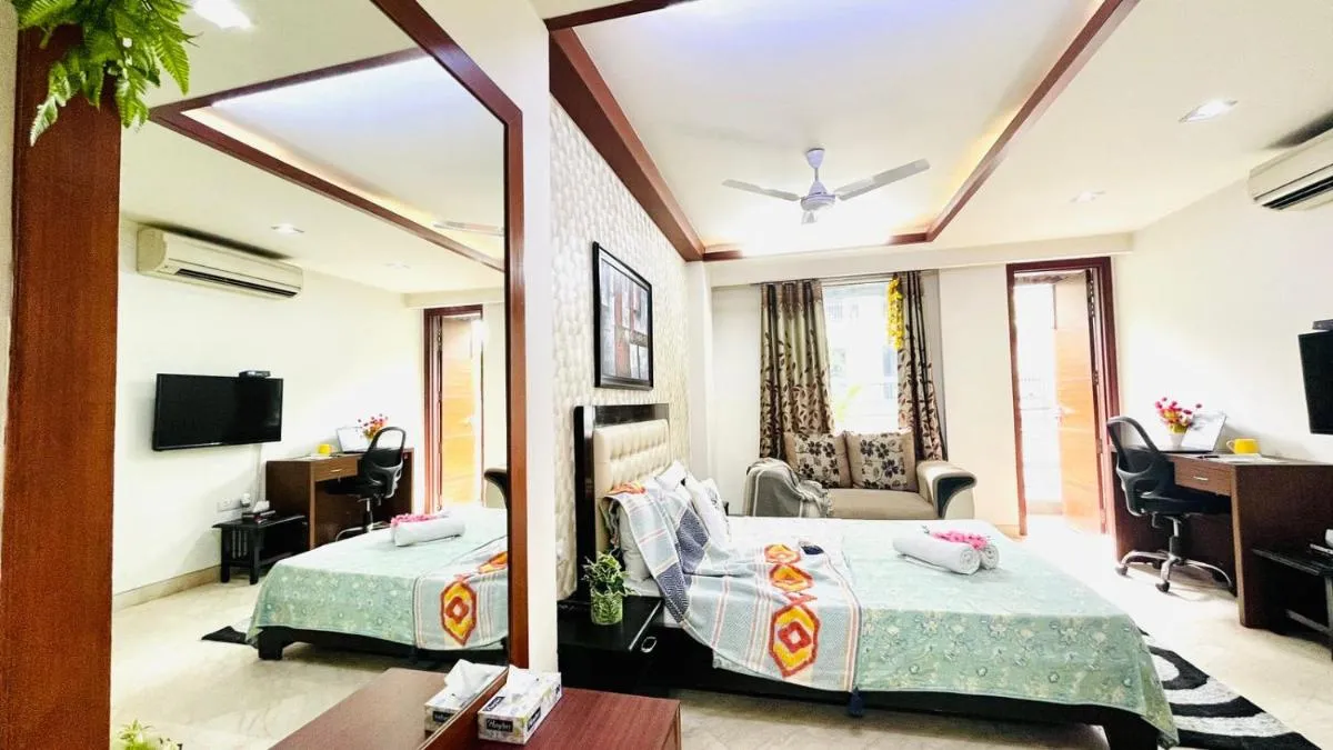 Image 1 of BluO Cozy Studio with Balcony – Green Park HKV