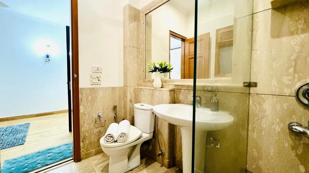 Image 2 of BluO Vasant Vihar PVR – Kitchen, Terrace, Lift