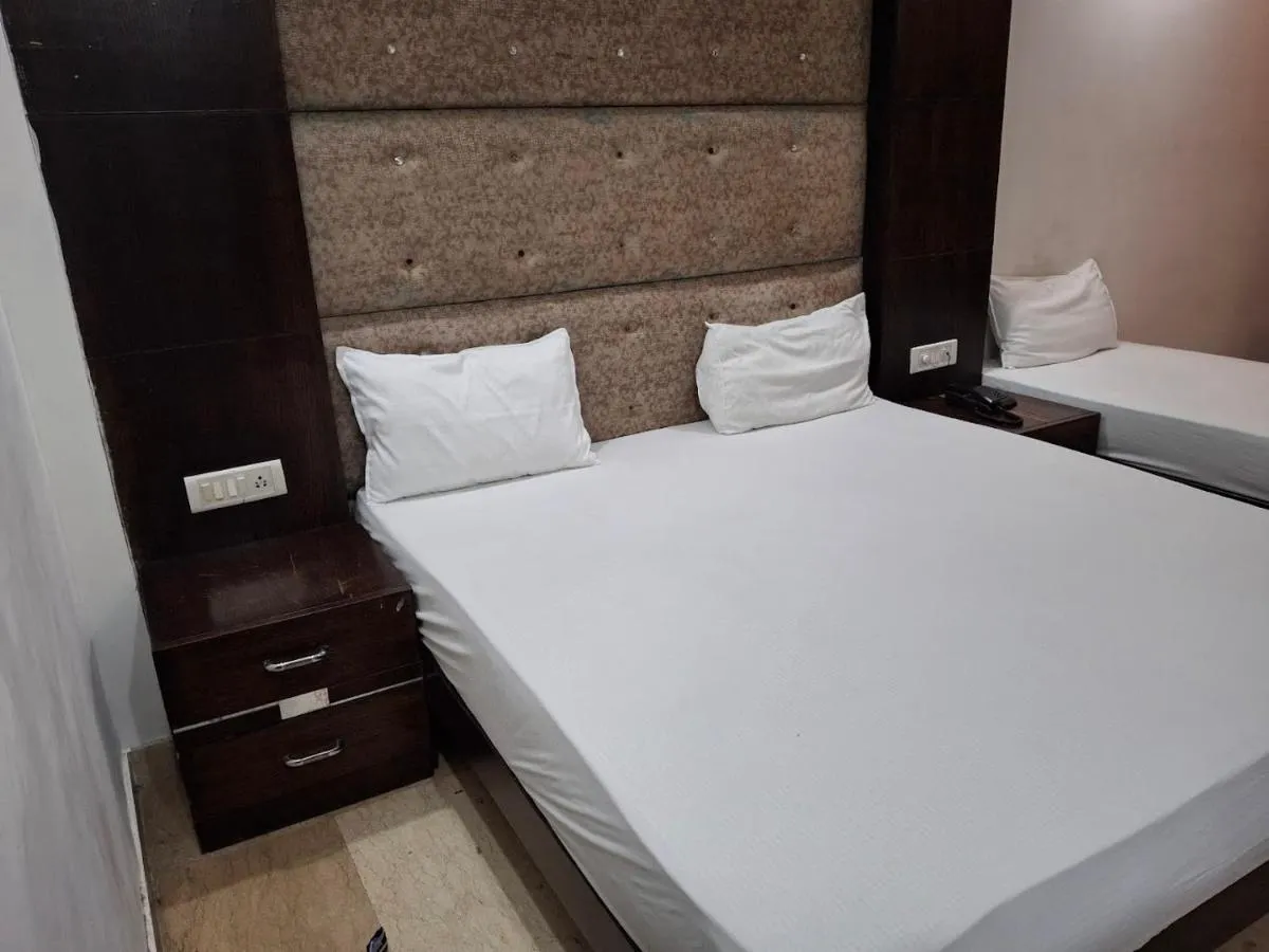 Image 5 of Delhi – Hotel City Height – Delhi NCR ID not accepted