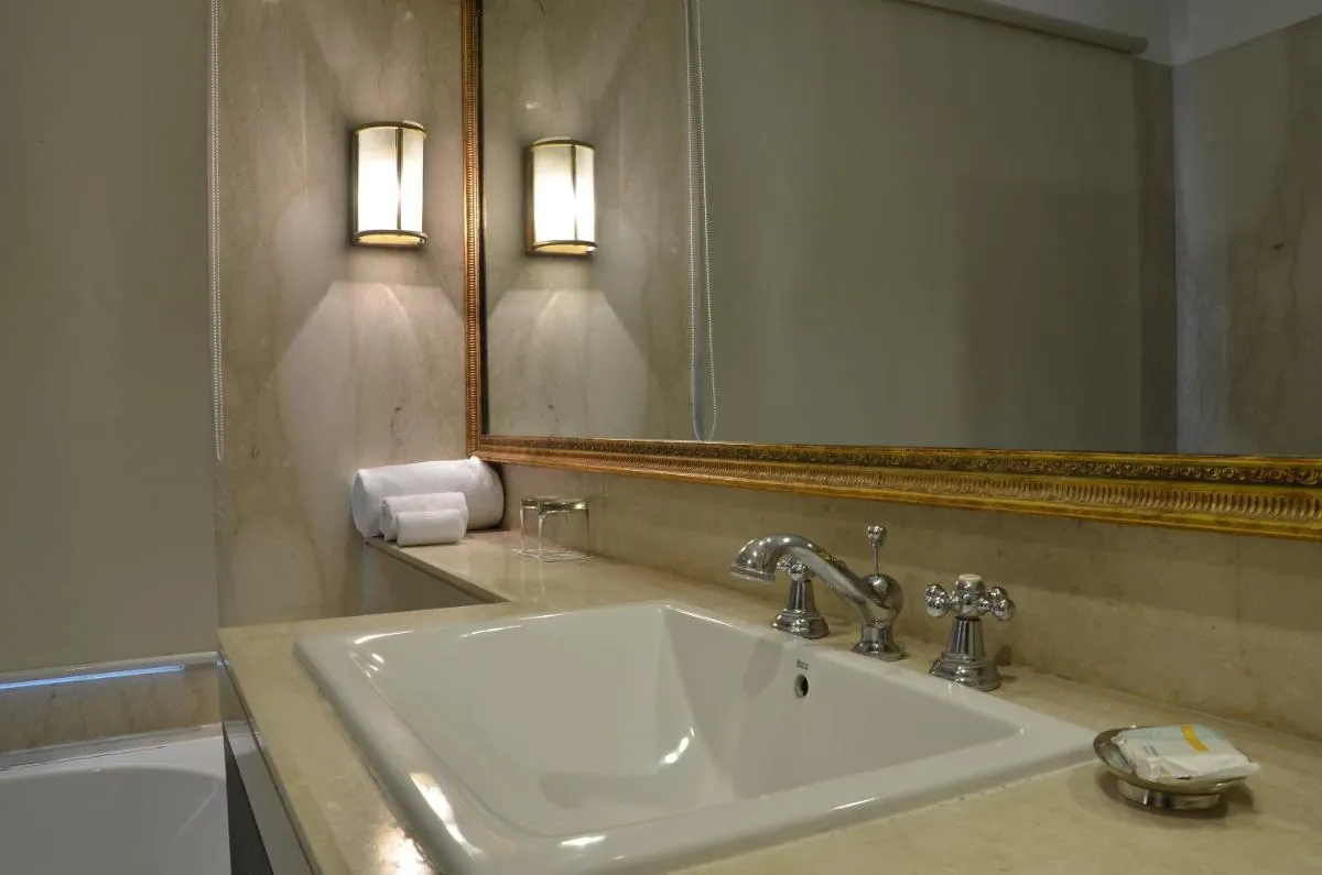 Image 2 of FAIRLIE HOTELS & RESORTS