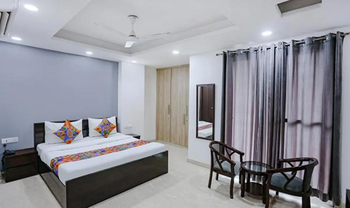 Image 4 of FabExpress Dream Living