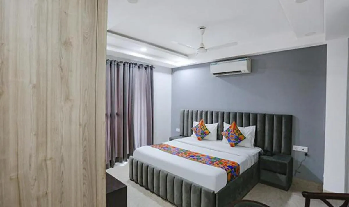 Image 6 of FabExpress Dream Living