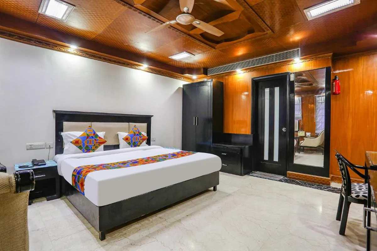 Image 3 of FabHotel Blue Moon Home Stay