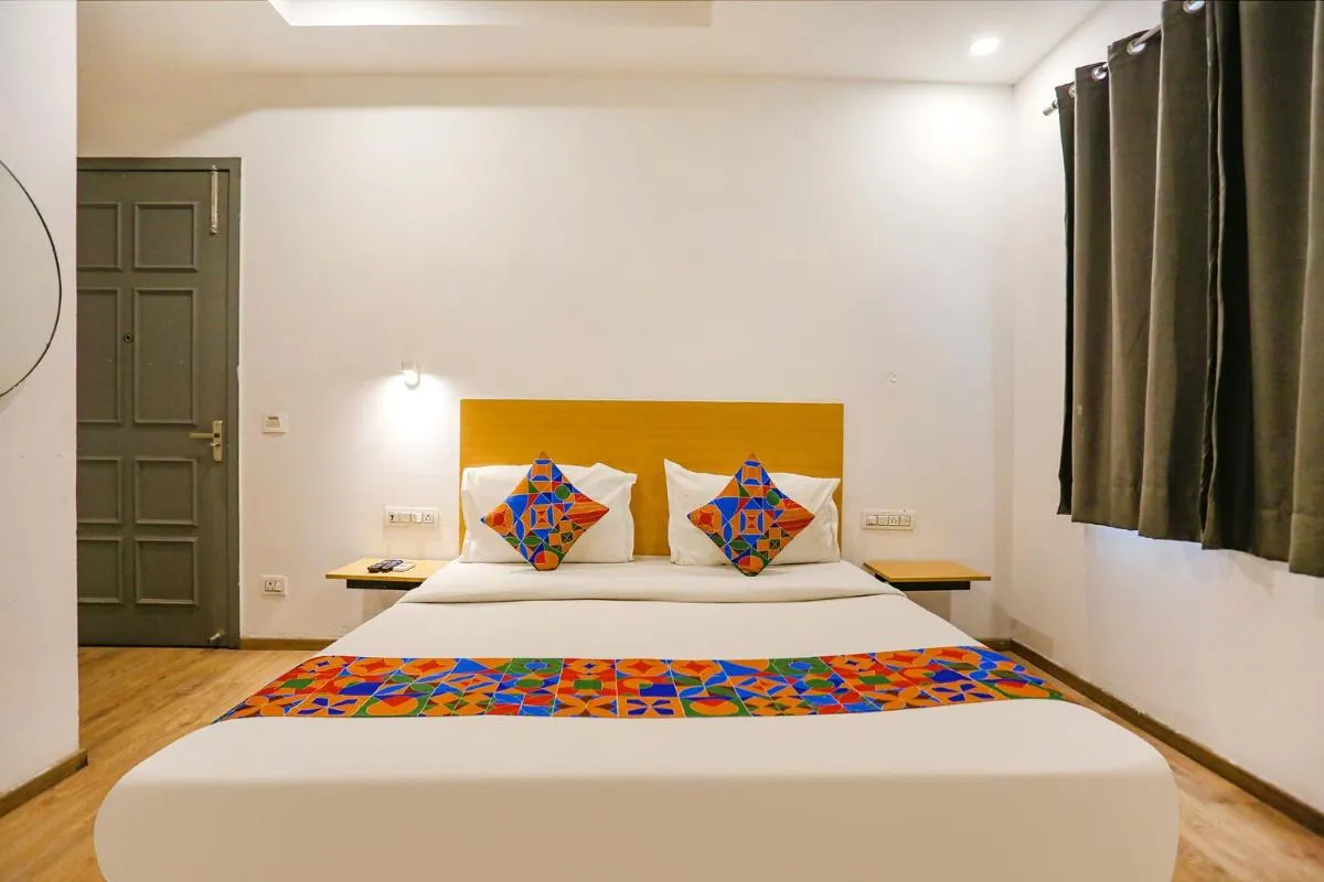 Image 4 of FabHotel Roseman