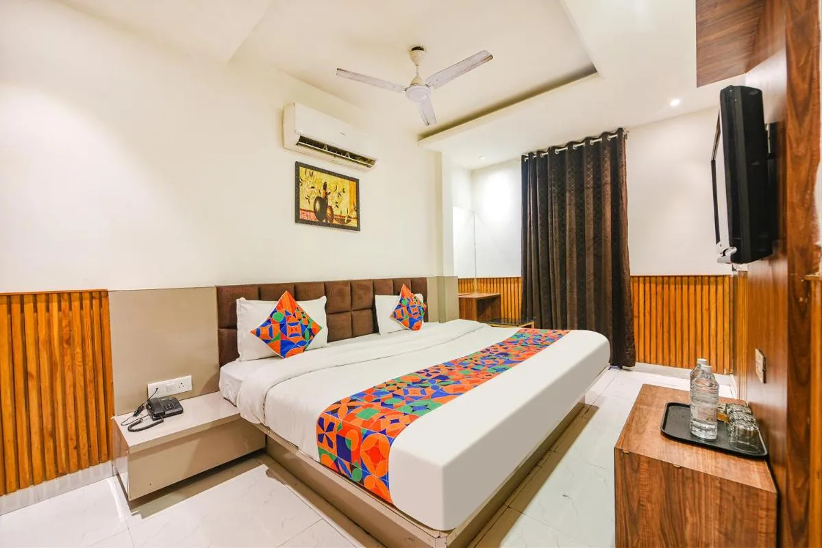 Image 1 of FabHotel Shri Sai DX – Nr Adarsh Nagar Metro