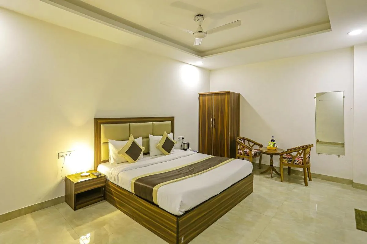 Image 3 of FabHotel White House BNB