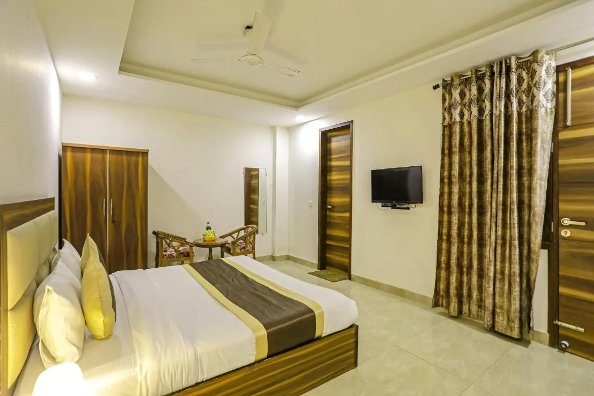 Image 5 of FabHotel White House BNB