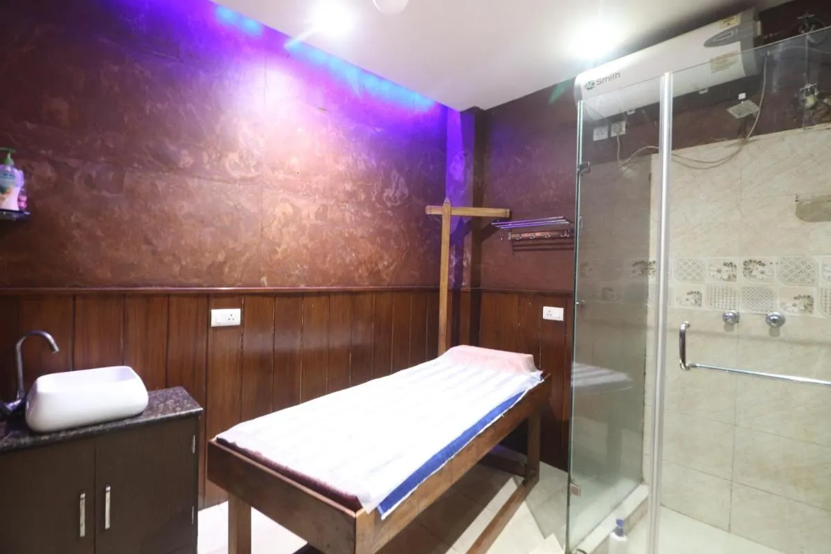 Image 2 of HOTEL GEESON INTERNATIONAL-New Delhi Railway Station-Paharganj