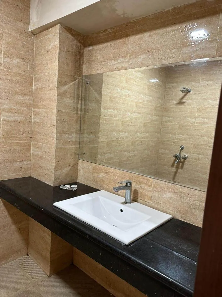 Image 6 of HOTEL NEW AMENDA INTERNATIONAL IGI AIRPORT New Delhi