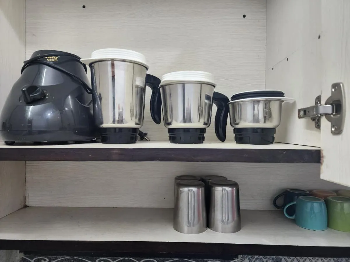 Image 3 of Homlee-Best Value flat with kitchen Near Metro
