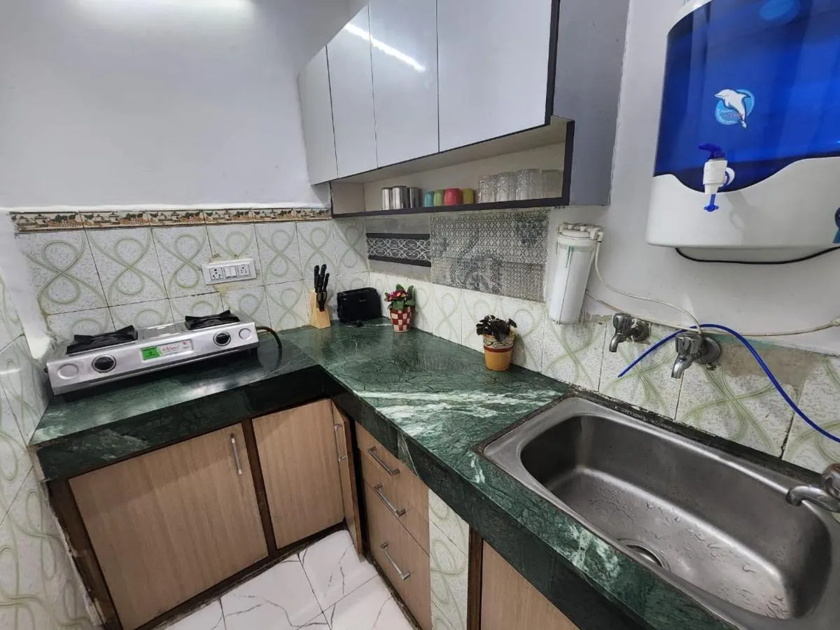 Image 2 of Homlee-Best Value flat with kitchen Near Metro