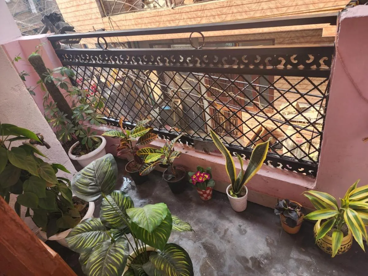 Image 5 of Homlee-Best Value flat with kitchen Near Metro