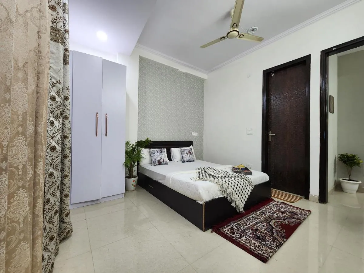 Image 1 of Homlee-Vintage 2BHK Apt Near Central Delhi