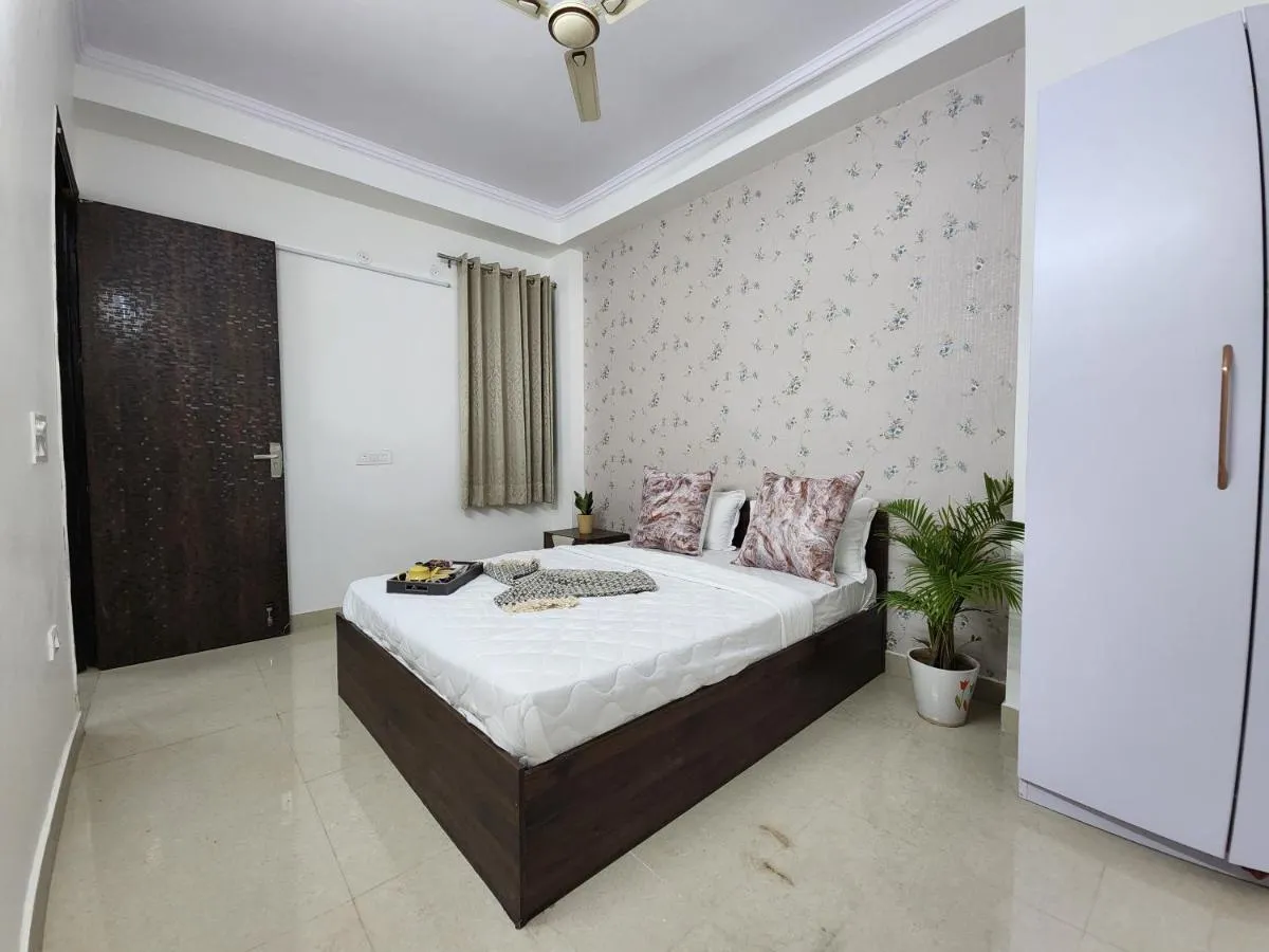 Image 5 of Homlee-Vintage 2BHK Apt Near Central Delhi