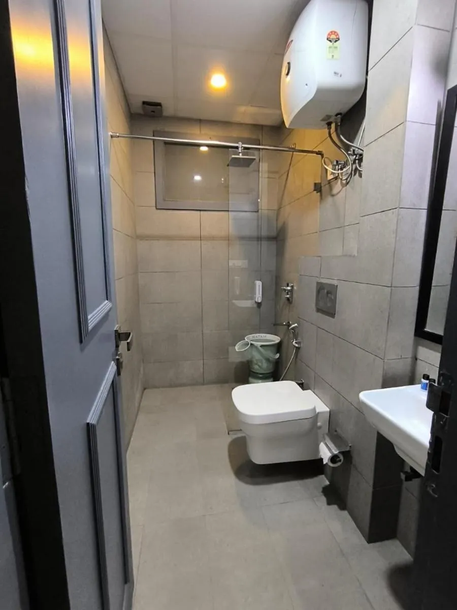 Image 4 of Hotel 7 Star Paschim Vihar Couple Friendly