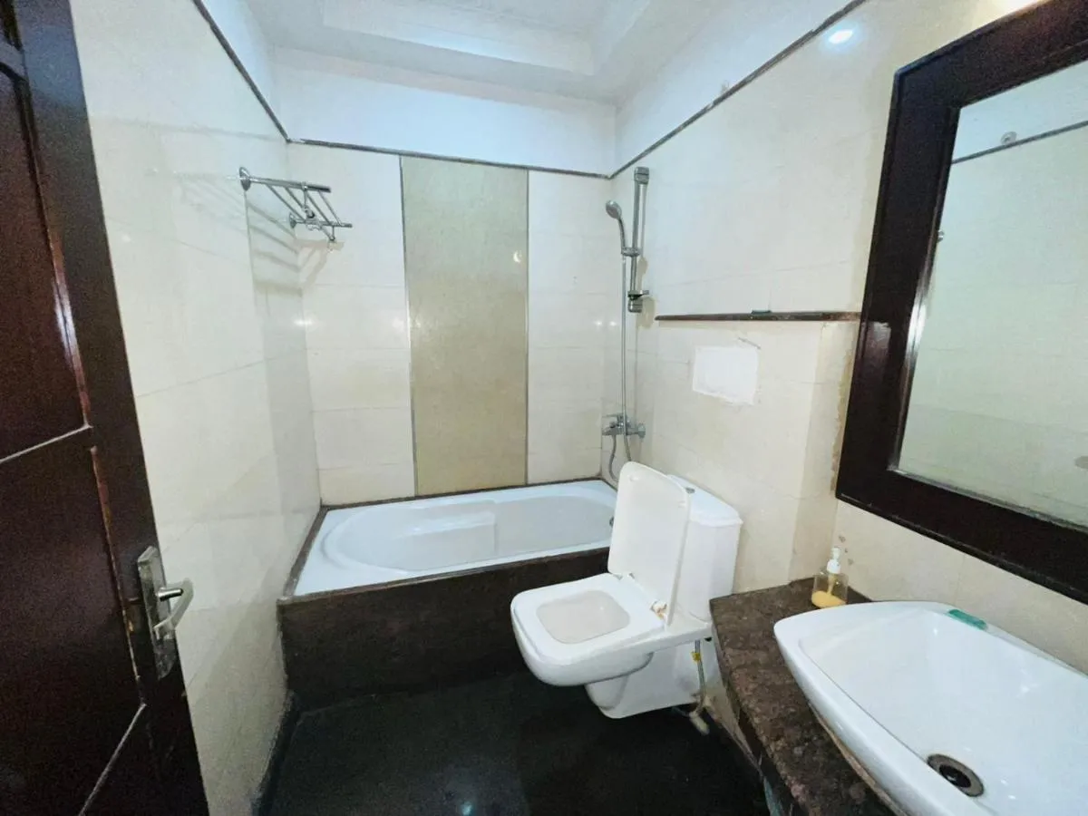 Image 2 of Hotel AR Imperial – Nehru Enclave Luxury Couple Friendly