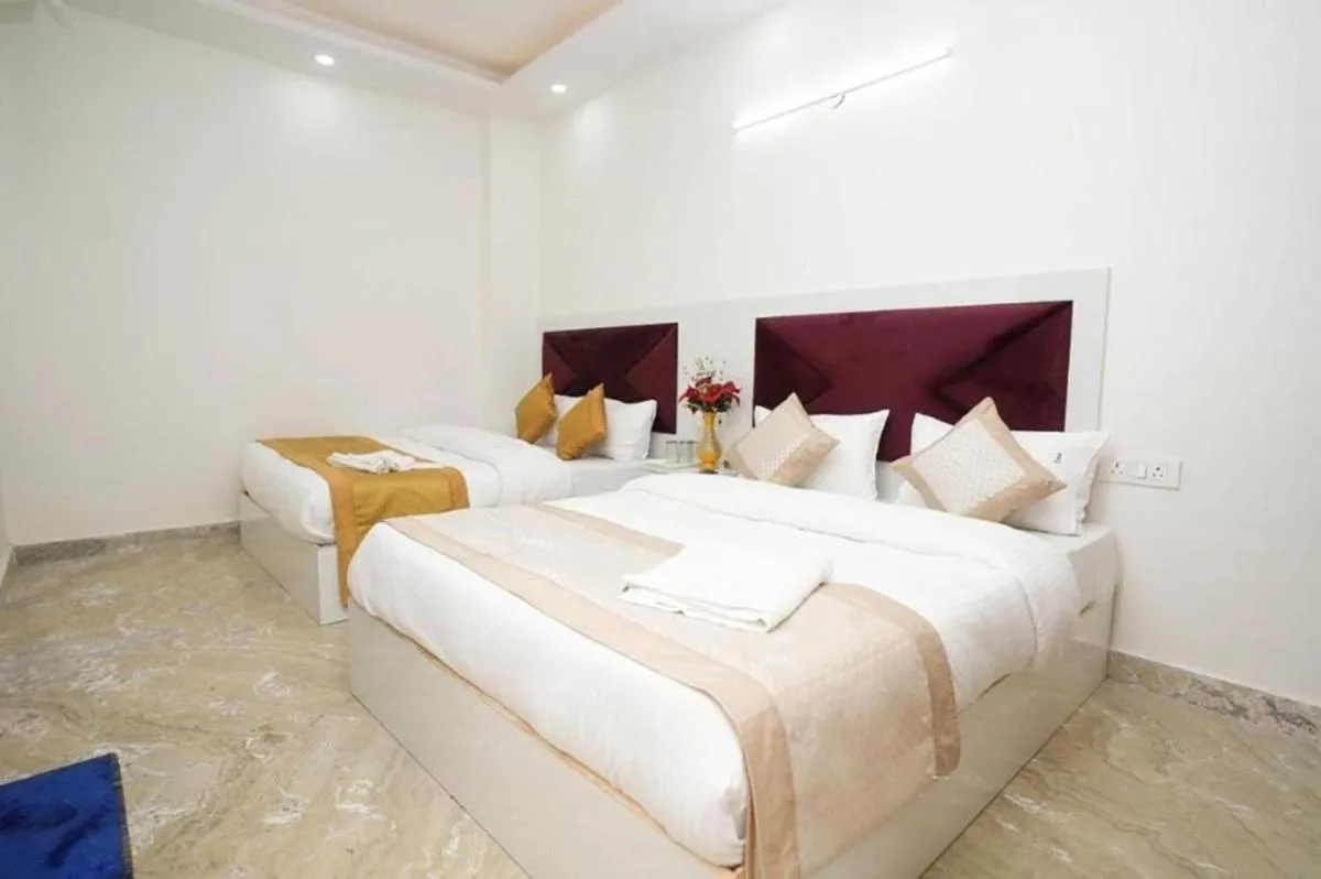 Image 1 of Hotel Diamond Stay 10 Mints Walking From Nizamuddin Railway Station