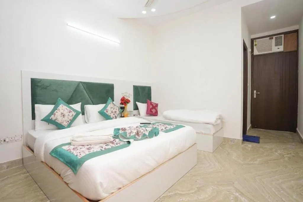 Image of Hotel Diamond Stay 10 Mints Walking From Nizamuddin Railway Station
