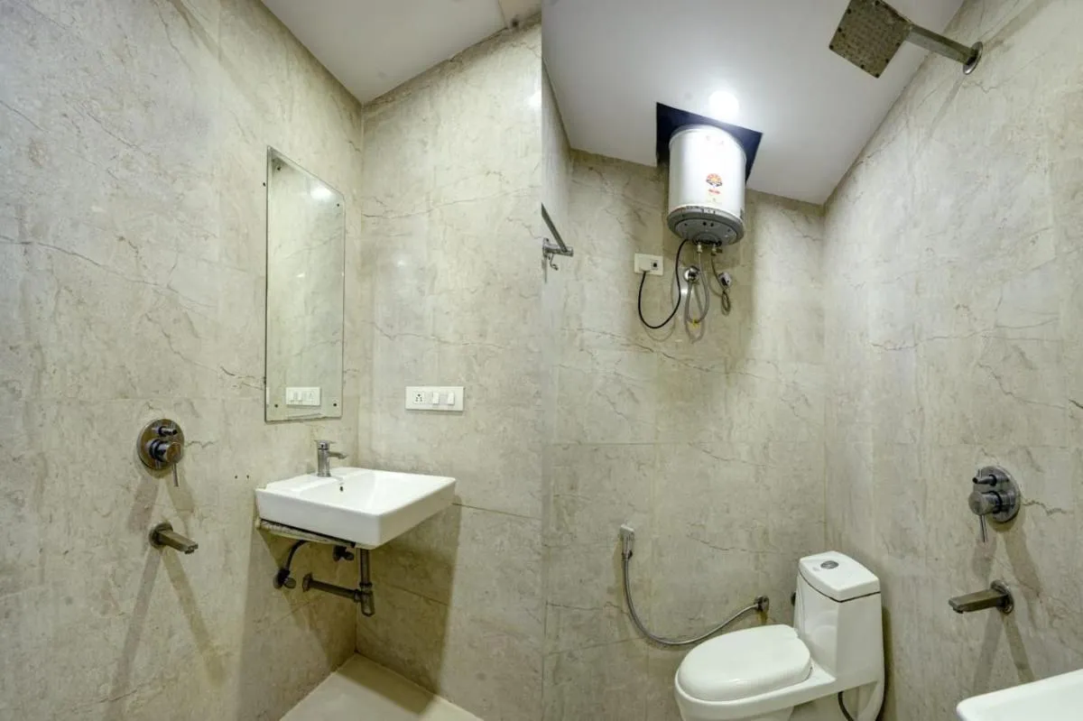Image 2 of Hotel Grand King Plaza