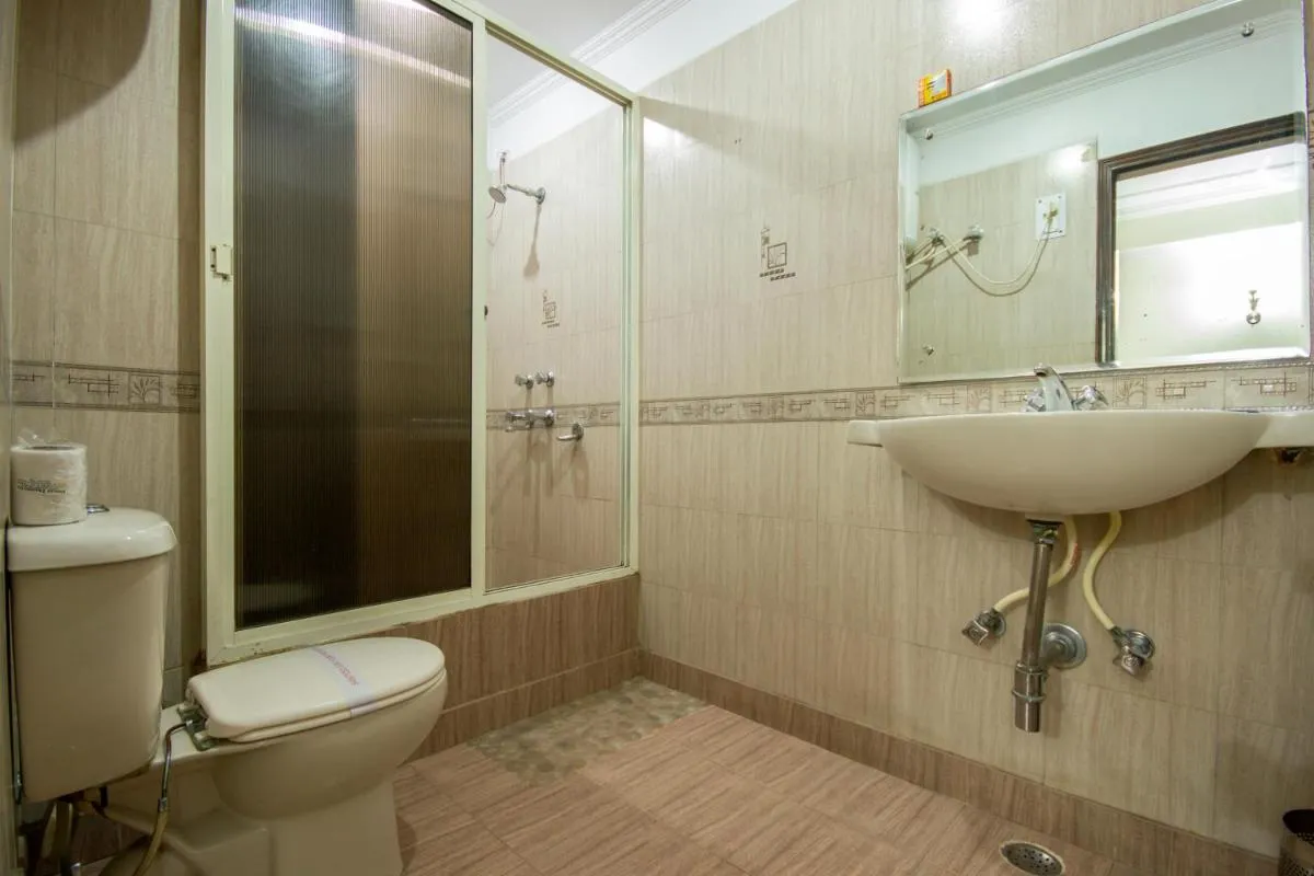 Image 2 of Hotel Grand Park Inn