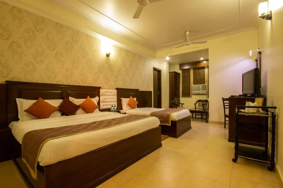 Image 1 of Hotel Grand Park Inn