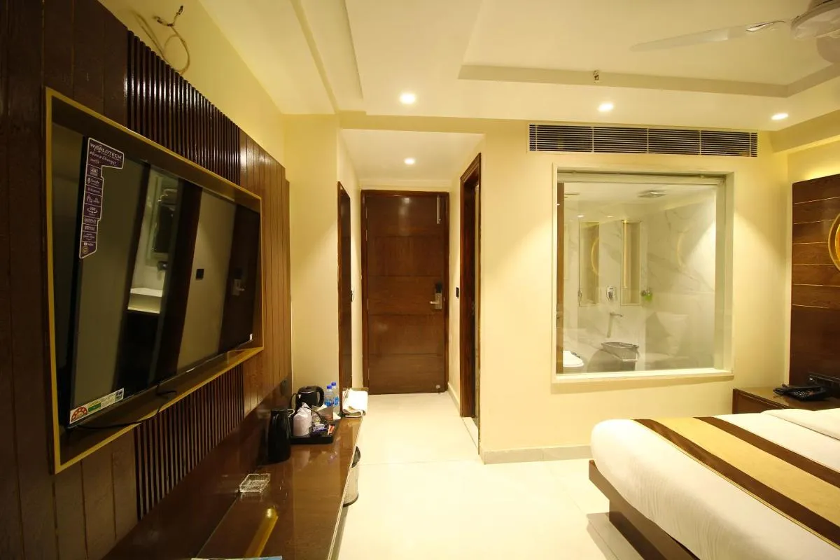 Image 3 of Hotel Grand Plaza in City Centre – At New Delhi Railway Station