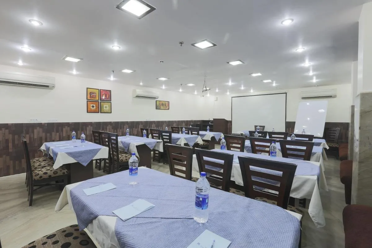 Image 6 of Hotel Kingston Park near Ganga Ram Hospital