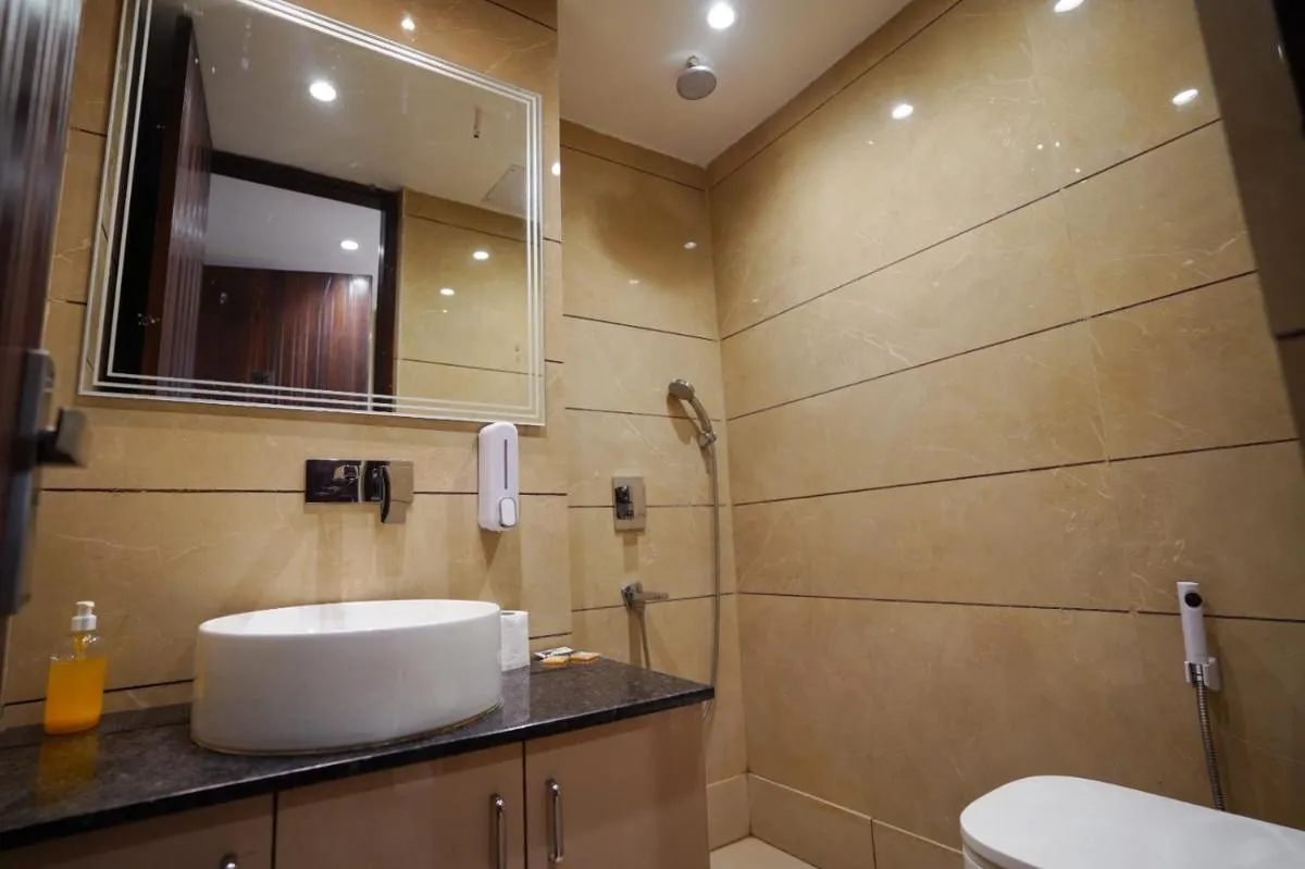 Image 2 of Hotel Leo Saffron – Corporate Stay Pitampura