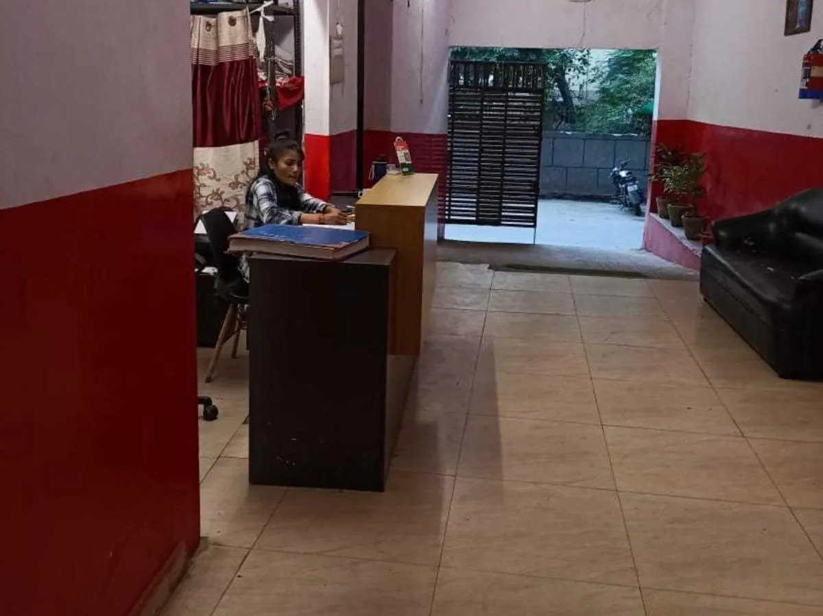 Image 1 of Hotel O KL khari Near Ashoka Park Mein Metro